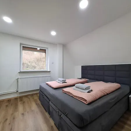 Lägenhet Weratalsee Mit 5 Schlafzimmer