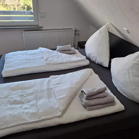 Weratalsee Mit 5 Schlafzimmer Lägenhet