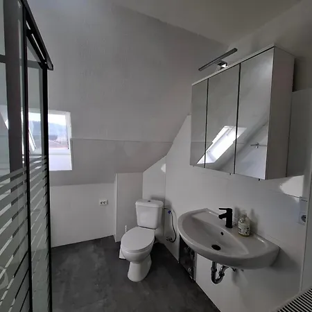 Weratalsee Mit 5 Schlafzimmer Lägenhet *